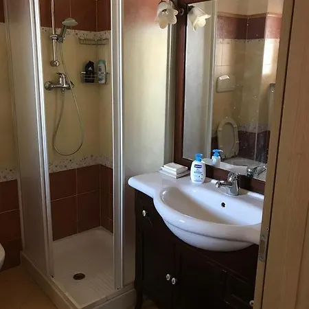Casa Con Piscina A *