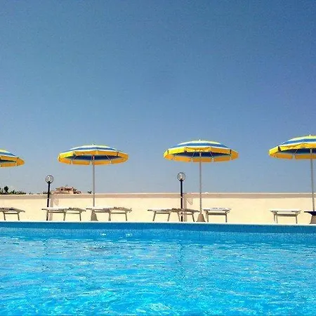 Casa Con Piscina A Mandatoriccio Marina